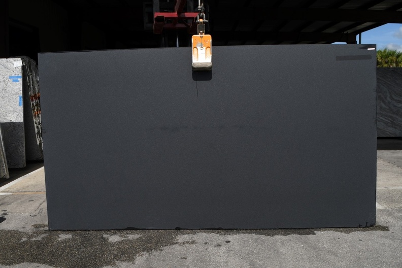 BLACK ABSOLUTE HONED 3CM LOT 3HP454335 137X75.JPG